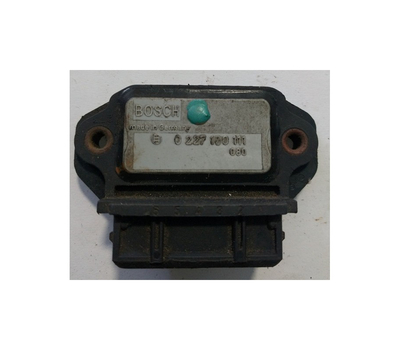 Bosch модуль зажигания (коммутатор) (0227100111)
